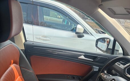 Volkswagen Tiguan II, 2017 год, 2 350 000 рублей, 9 фотография