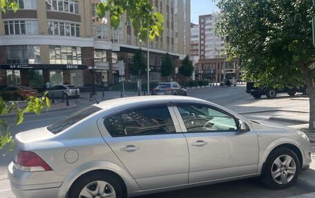 Opel Astra H, 2013 год, 650 000 рублей, 3 фотография
