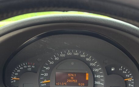Mercedes-Benz C-Класс, 2000 год, 499 999 рублей, 2 фотография