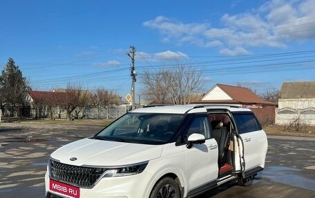 KIA Carnival, 2020 год, 4 300 000 рублей, 2 фотография