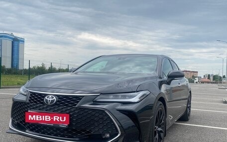 Toyota Avalon, 2022 год, 3 645 000 рублей, 5 фотография