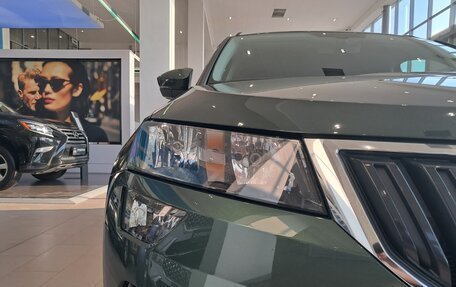 Skoda Karoq I, 2021 год, 2 575 000 рублей, 21 фотография