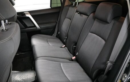 Toyota Land Cruiser Prado 150 рестайлинг 2, 2016 год, 3 383 000 рублей, 10 фотография