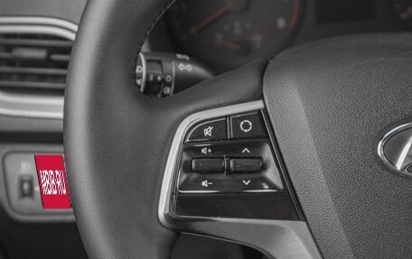 Hyundai Solaris II рестайлинг, 2019 год, 989 000 рублей, 9 фотография