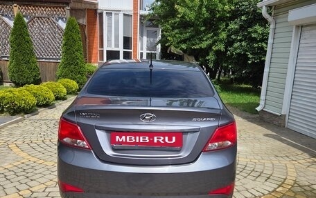 Hyundai Solaris II рестайлинг, 2015 год, 899 999 рублей, 4 фотография