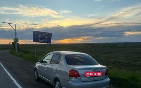 Toyota Platz, 2003 год, 465 000 рублей, 8 фотография