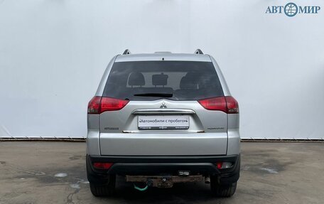 Mitsubishi Pajero Sport II рестайлинг, 2014 год, 1 650 000 рублей, 6 фотография