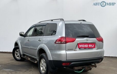 Mitsubishi Pajero Sport II рестайлинг, 2014 год, 1 650 000 рублей, 7 фотография