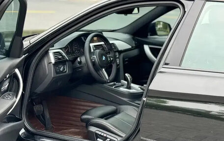 BMW 3 серия, 2017 год, 2 160 000 рублей, 13 фотография
