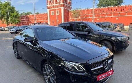 Mercedes-Benz E-Класс, 2019 год, 4 550 000 рублей, 3 фотография