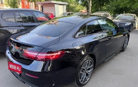 Mercedes-Benz E-Класс, 2019 год, 4 550 000 рублей, 5 фотография