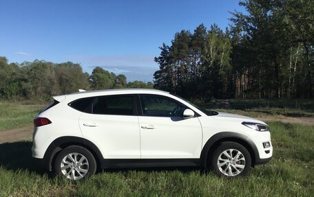 Hyundai Tucson III, 2020 год, 2 250 000 рублей, 2 фотография