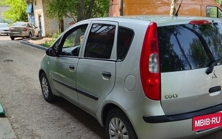 Mitsubishi Colt VI рестайлинг, 2006 год, 350 000 рублей, 2 фотография
