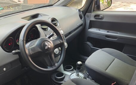 Mitsubishi Colt VI рестайлинг, 2006 год, 350 000 рублей, 9 фотография