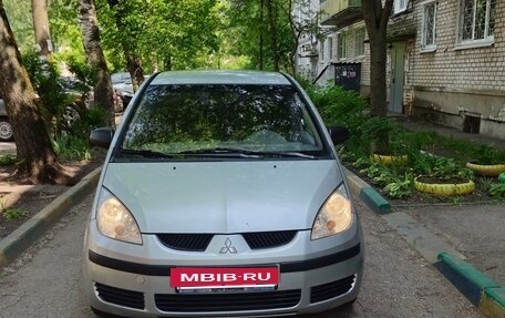Mitsubishi Colt VI рестайлинг, 2006 год, 350 000 рублей, 5 фотография