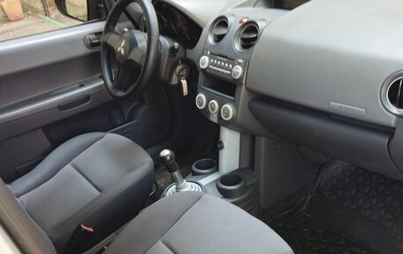 Mitsubishi Colt VI рестайлинг, 2006 год, 350 000 рублей, 8 фотография