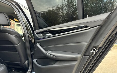 BMW 5 серия, 2019 год, 3 499 000 рублей, 26 фотография
