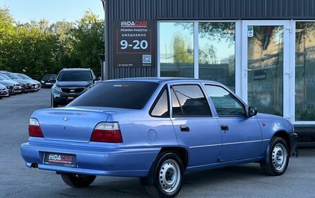 Daewoo Nexia I рестайлинг, 2000 год, 199 000 рублей, 8 фотография