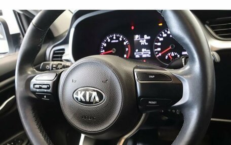KIA Rio IV, 2021 год, 1 610 000 рублей, 8 фотография