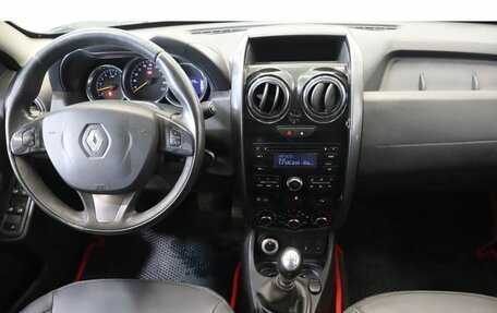Renault Duster I рестайлинг, 2016 год, 900 000 рублей, 9 фотография