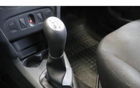 Renault Logan II, 2015 год, 637 000 рублей, 8 фотография