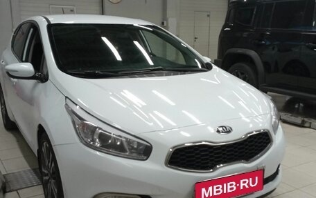 KIA cee'd III, 2014 год, 1 080 000 рублей, 2 фотография