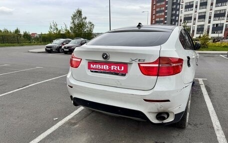 BMW X6, 2010 год, 900 000 рублей, 19 фотография