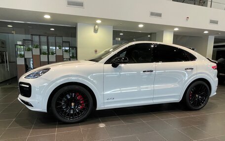 Porsche Cayenne III, 2021 год, 12 800 000 рублей, 2 фотография