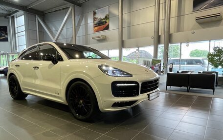 Porsche Cayenne III, 2021 год, 12 800 000 рублей, 16 фотография