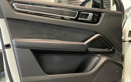 Porsche Cayenne III, 2021 год, 12 800 000 рублей, 23 фотография