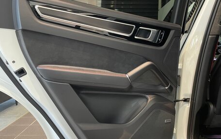 Porsche Cayenne III, 2021 год, 12 800 000 рублей, 28 фотография