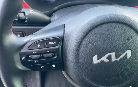 KIA Rio IV, 2022 год, 2 090 000 рублей, 21 фотография