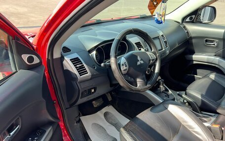 Mitsubishi Outlander III рестайлинг 3, 2007 год, 1 279 000 рублей, 10 фотография