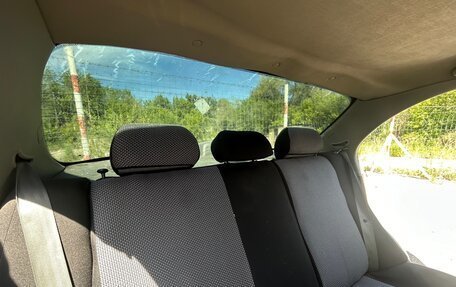 KIA Spectra II (LD), 2004 год, 350 000 рублей, 26 фотография