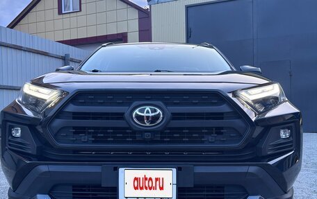 Toyota RAV4, 2024 год, 4 100 000 рублей, 2 фотография