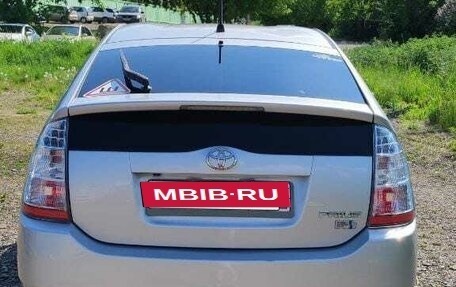 Toyota Prius, 2010 год, 1 255 000 рублей, 14 фотография