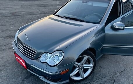 Mercedes-Benz C-Класс, 2004 год, 990 000 рублей, 1 фотография