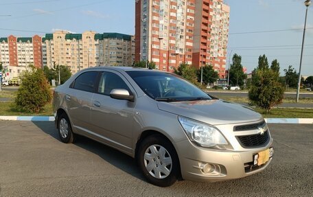 Chevrolet Cobalt II, 2014 год, 670 000 рублей, 1 фотография