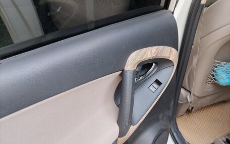 Toyota RAV4, 2007 год, 1 250 000 рублей, 11 фотография