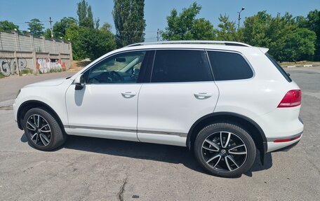 Volkswagen Touareg III, 2015 год, 3 450 000 рублей, 1 фотография