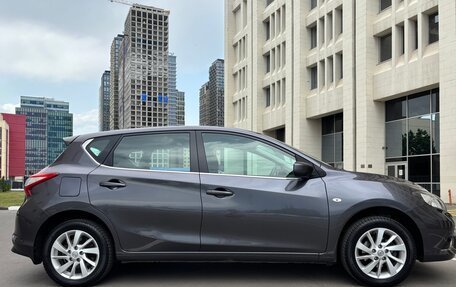 Nissan Tiida, 2015 год, 990 000 рублей, 4 фотография