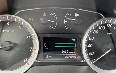 Nissan Tiida, 2015 год, 990 000 рублей, 6 фотография