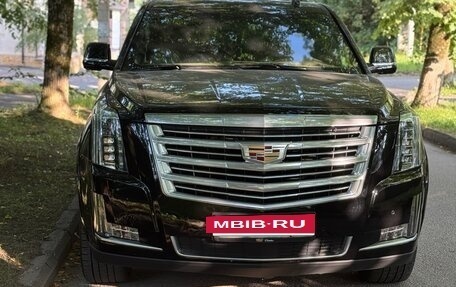 Cadillac Escalade IV, 2018 год, 7 250 000 рублей, 3 фотография