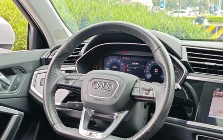 Audi Q3, 2021 год, 2 283 000 рублей, 10 фотография