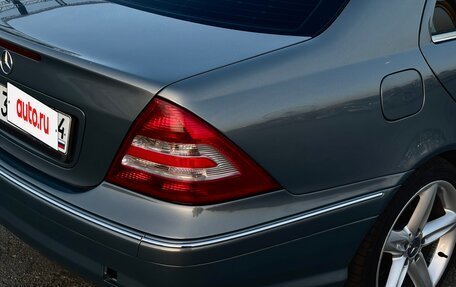 Mercedes-Benz C-Класс, 2004 год, 990 000 рублей, 6 фотография