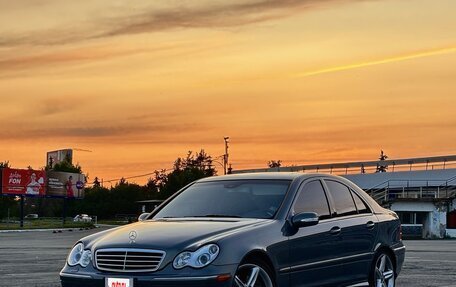 Mercedes-Benz C-Класс, 2004 год, 990 000 рублей, 2 фотография