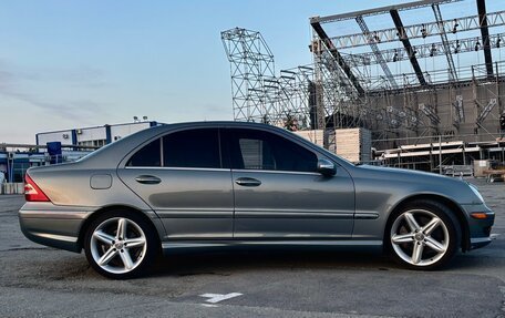 Mercedes-Benz C-Класс, 2004 год, 990 000 рублей, 5 фотография