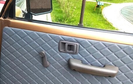 Toyota Land Cruiser 70, 1993 год, 1 650 000 рублей, 4 фотография