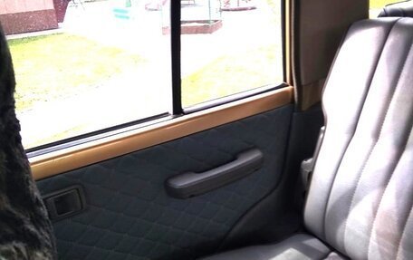 Toyota Land Cruiser 70, 1993 год, 1 650 000 рублей, 5 фотография