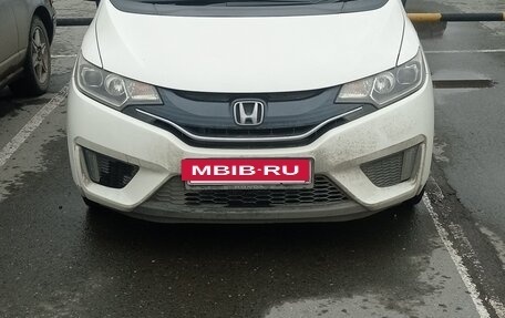 Honda Fit III, 2013 год, 1 000 000 рублей, 4 фотография